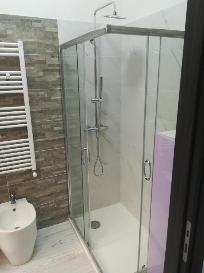 Home Mazzei Piazza Bilotti Козенца Номер фото